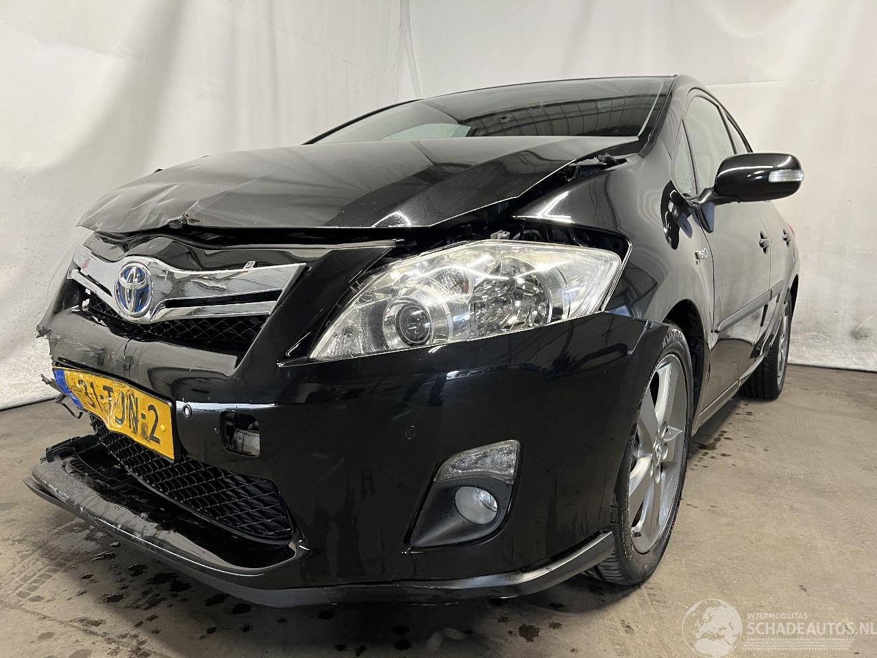 Toyota Auris Auris (E15) Hatchback 1.8 16V HSD Full Hybrid (2ZRFXE) [100kW]  (09-20=
10/09-2012)