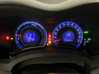 Toyota Auris Auris (E15) Hatchback 1.8 16V HSD Full Hybrid (2ZRFXE) [100kW]  (09-20=
10/09-2012) picture 37