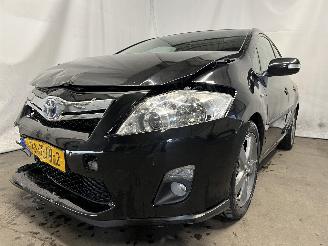 skadebil auto Toyota Auris Auris (E15) Hatchback 1.8 16V HSD Full Hybrid (2ZRFXE) [100kW]  (09-20=
10/09-2012) 2011/6