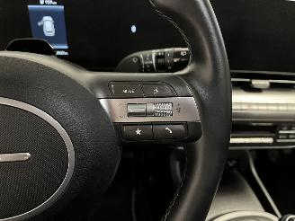 Hyundai Kona Kona (SX2) SUV 1.0 T-GDI 12V Hybrid 48V (G3LF) [74kW]  (04-2023/...) picture 31