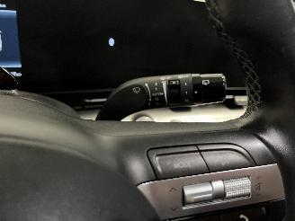 Hyundai Kona Kona (SX2) SUV 1.0 T-GDI 12V Hybrid 48V (G3LF) [74kW]  (04-2023/...) picture 30