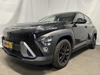 Hyundai Kona Kona (SX2) SUV 1.0 T-GDI 12V Hybrid 48V (G3LF) [74kW]  (04-2023/...) picture 3