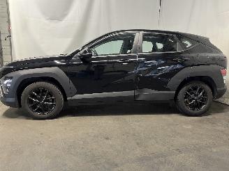 Hyundai Kona Kona (SX2) SUV 1.0 T-GDI 12V Hybrid 48V (G3LF) [74kW]  (04-2023/...) picture 4