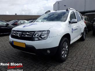 uszkodzony samochody osobowe Dacia Duster 1.2 TCE 4x4 Laureate 125pk 2018/2