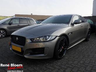 skadebil auto Jaguar XE 2.0D Prestige Aut 163pk 2018/2