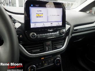 Ford Fiesta 1.0 Ecoboost Hybrid Titanium picture 18