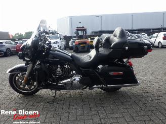 Harley-Davidson Electra Glide Ultra Limited 103 picture 2