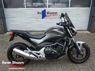 skadebil vrachtwagen Honda NC 700 S  2012/9