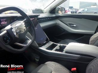 Ford Explorer Select Extended Range RWD 77kWh picture 18