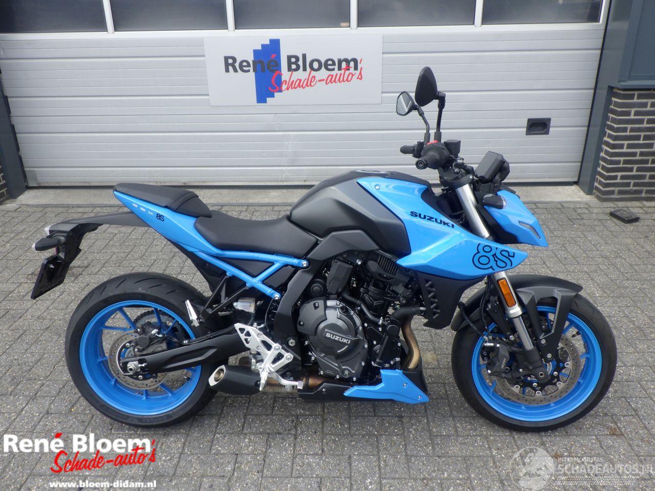 Suzuki  GSX-8S