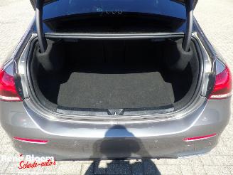Mercedes A-klasse 180 Premium Plus picture 13