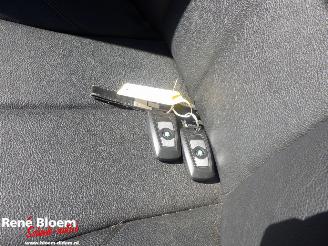 BMW 3-serie Touring 318d High Executive Automaat picture 20