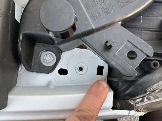 Toyota Proace City 1.5 D-4D 131pk 8-Traps aut + f1 Live - nap - camera - apple carplay + android - airco - cruise - pdc v+a picture 15