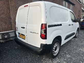 Toyota Proace City 1.5 D-4D 131pk 8-Traps aut + f1 Live - nap - camera - apple carplay + android - airco - cruise - pdc v+a picture 67