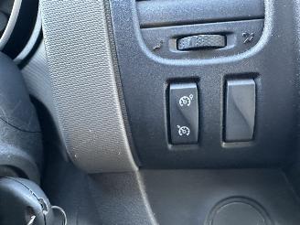 Renault Trafic 1.6 dCi 120pk 6-bak euro.6 T27 L1/H1 Comf - nap - 3pers - navi - airco - cruise - pdc - trekh - imperiaal picture 37