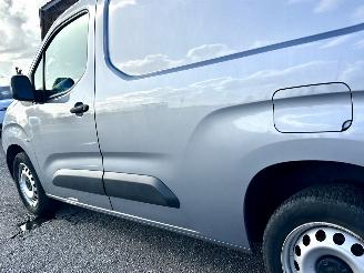 Peugeot Partner 1.5 BlueHDI 131pk 8-Traps aut + f1 Grip Long 3Pers - nap - camera - airco - carplay - 82dkm nieuw distr.riem - pdc v+a picture 76