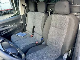 Peugeot Partner 1.5 BlueHDI 131pk 8-Traps aut + f1 Grip Long 3Pers - nap - camera - airco - carplay - 82dkm nieuw distr.riem - pdc v+a picture 51