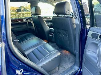 Volkswagen Touareg 4.2 V8 4WD 310pk aut Highl - org nl + nap - luchtvering - schuifdak - leer - memory l+r - clima + cruise - 20 inch picture 63