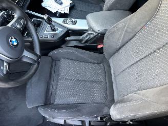 BMW 1-serie 120i 177pk 8-traps aut M-Sport - schuifdak - navi - pdc - keyless - alcantara - zwarte hemel - stoelverw picture 47