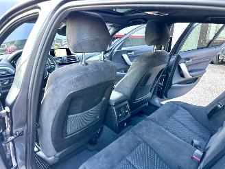 BMW 1-serie 120i 177pk 8-traps aut M-Sport - schuifdak - navi - pdc - keyless - alcantara - zwarte hemel - stoelverw picture 67