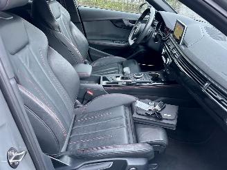 Audi A4 Avant 2.0 TFSI 190pk aut + f1 MHEV S-line black ed - head up - b&o - front + line + side assist - keyless - alarm - virtual picture 28