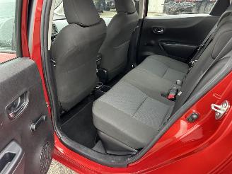 Toyota Yaris 1.5 Full Hybrid 89pk automaat Aspiration - nap - camera - clima + cruise contr - pdc - afn trek - boekjes + sleutels picture 71