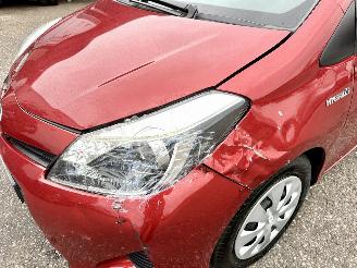 Toyota Yaris 1.5 Full Hybrid 89pk automaat Aspiration - nap - camera - clima + cruise contr - pdc - afn trek - boekjes + sleutels picture 7