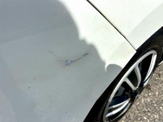 Mitsubishi Space-star 1.0i 71pk Cool+ 5drs - nap - airco - elektr pakket - licht + regensensor - facelift - 4x nieuwe banden picture 12