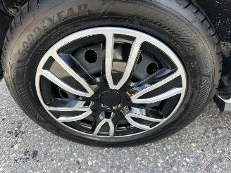 Mitsubishi Space-star 1.0i 71pk Cool+ 5drs - nap - airco - elektr pakket - licht + regensensor - facelift - 4x nieuwe banden picture 58