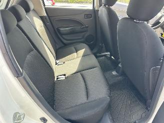 Mitsubishi Space-star 1.0i 71pk Cool+ 5drs - nap - airco - elektr pakket - licht + regensensor - facelift - 4x nieuwe banden picture 24