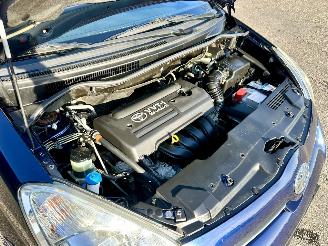 Toyota Corolla-verso 1.6 VVT-i 110pk Terra - 197dkm nap - airco - cruise contr - pdc - elektr spiegels + ramen voor - all season picture 76