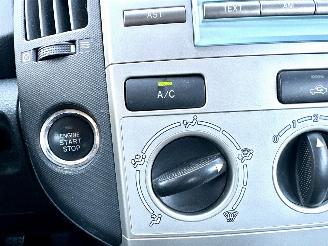 Toyota Corolla-verso 1.6 VVT-i 110pk Terra - 197dkm nap - airco - cruise contr - pdc - elektr spiegels + ramen voor - all season picture 22