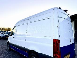 Mercedes Sprinter Gereserveerd 316 2.2 CDI 163pk 7-traps aut + f1 L2/H2 - nap - navi - camera - zwarte hemel - trekh - elektr pakket - 4x Michelin picture 92