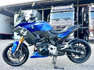 skadebil motor BMW F 900 R XR 105pk ABS Pro - verwarmde handvatten - navi - dagrijverl - dynamisch + actief pakket - Brembo 2023/2