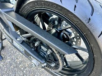BMW F 900 R XR 105pk ABS Pro - verwarmde handvatten - navi - dagrijverl - dynamisch + actief pakket - Brembo picture 32