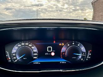 Peugeot 3008 1.2T PureT 131pk 6-bak GT-Line - 54dkm nap - pano - sfeerverl - keyless - camera - line + side + front assist picture 37