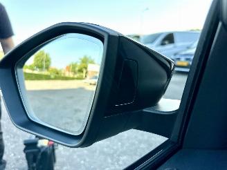 Skoda Octavia 1.5 TSI MHEV Aut + f1 Sportline - nap - 1e eig - navi - camera - inkl trekh - stuurverw - front + line + side assist picture 90
