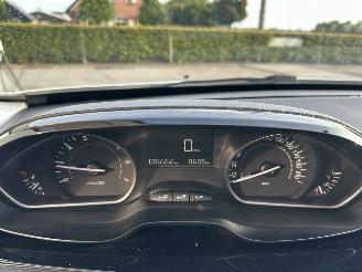 Peugeot 2008 1.2T 110pk PureTech Active - 96dkm nap - 1e eig - navi - clima - cruise - pdc v+a - volledig rijdbaar picture 37