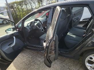 Ford Fiesta 1.6 Ghia 5drs hatchback   goede airco rijdbaar picture 8