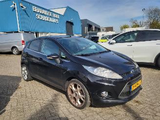 Schadeauto Ford Fiesta 1.6 Ghia 5drs hatchback   goede airco rijdbaar 2009/4