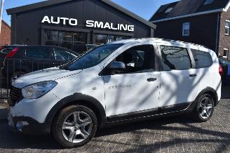 krockskadad bil auto Dacia Lodgy 1.3 Tce Stepway 7 persoons 131Pk *Airco/Navi 2021/6
