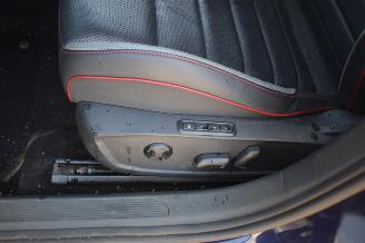 Volkswagen Golf 2.0 TSI GTI 245Pk *Navi/Clima/Camera/Stoelverwarming/Leder picture 9