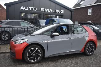 Volkswagen ID.3 58Kwh Pro 204Pk 3FASE *Navi/Clima/Stoelverwarming picture 1