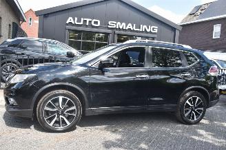 krockskadad bil auto Nissan X-Trail 1.6 DIG-T N-Connecta 7Personen 163Pk *Navi/Clima/Camera/Panorama 2016/7