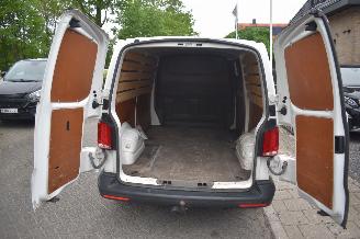 Volkswagen Transporter 2.0 L2H1 28 150Pk Comfortline *Navi/Airco/Camera picture 10