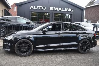 Voiture accidenté Audi A3 2.0 Limousine Tdi Sport S Line 150Pk *Navi/Clima/Stoelverwarming/Schuifdak 2017/11