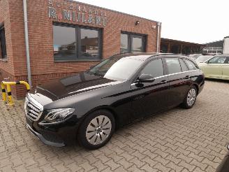 Mercedes E-klasse E 200 D BUSINESS HEAD-UP picture 1