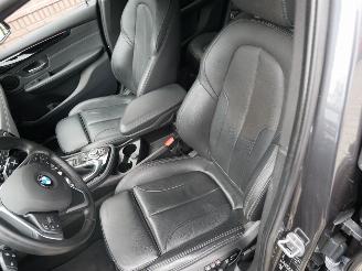 BMW 2-serie 218 d ACTIVE TOURER SPORT LINE LEER LED AUTOMAAT picture 9