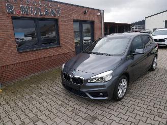 skadebil auto BMW 2-serie 218 d ACTIVE TOURER SPORT LINE LEER LED AUTOMAAT 2015/1