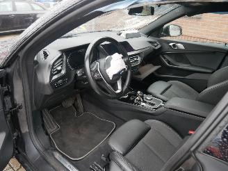 BMW 2-serie 218 D GRAN COUPE picture 5